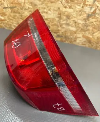 Volkswagen PASSAT B7 Rear/tail lights 3AE945095F 90004873