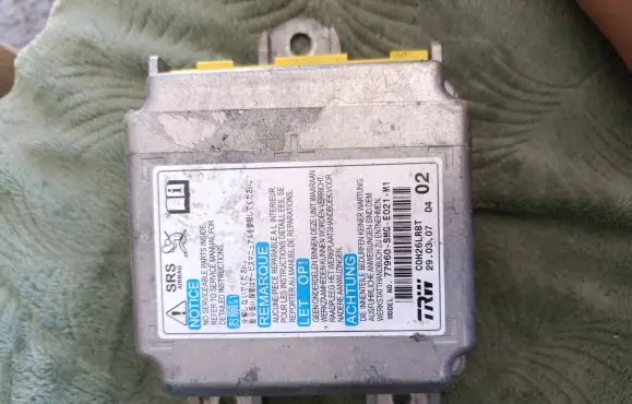 Honda Civic Airbag control unit/module 77960SMGE021M1