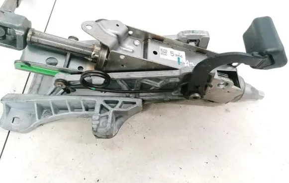Mazda 3 I Steering wheel axle BR5S 5BR5S