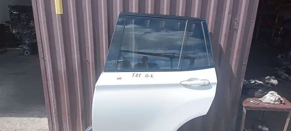 BMW X3 F25 Rear door 