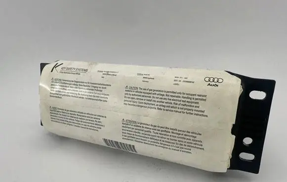 Audi Q7 4L Passenger airbag 4L0880204D 110708