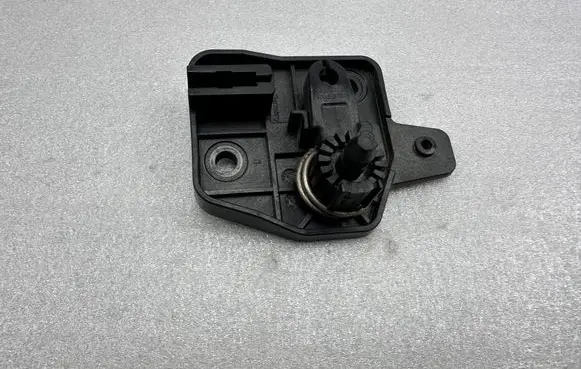 Audi Q7 4M Engine bonnet (hood) release handle 4M1823633 4M1823633C