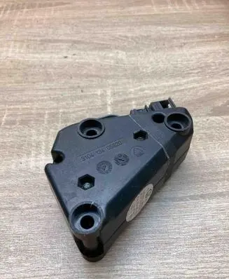Volkswagen Golf V Sound amplifier 1K0035463D