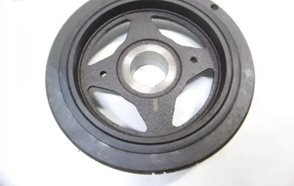 Renault Megane III Crankshaft pulley