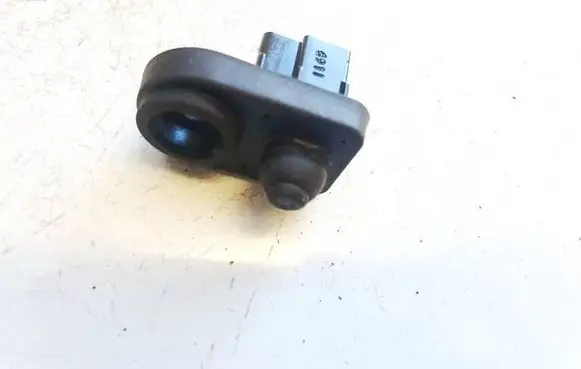 Nissan Leaf I (ZE0) Front door sensor coupe cs304
