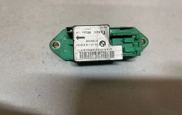 BMW 5 E39 Airbag deployment crash/impact sensor 6910678