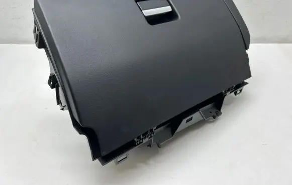 Land Rover Range Rover Evoque L538 Glove box BJ3214K016BA 12D1314RG9