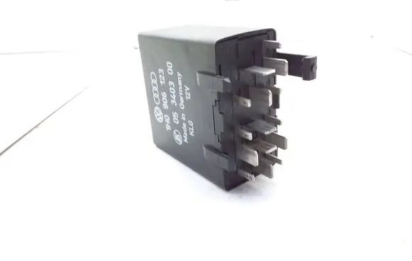 Volkswagen Vento Hazard warning light relay 05340300 1H0906123
