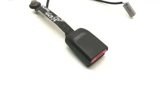 Mazda 6 Front seatbelt buckle 121203AB