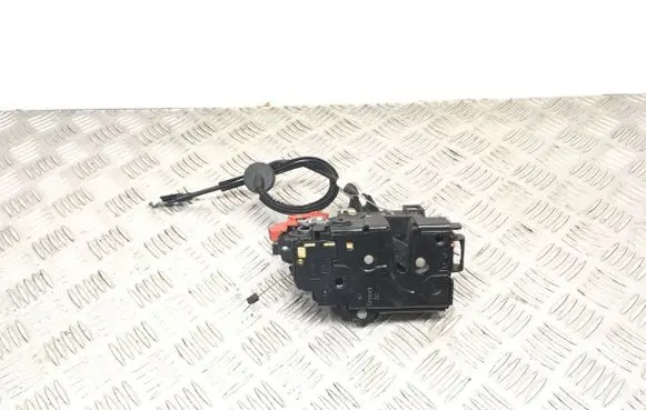 Volkswagen Jetta V Rear door lock 7L0839015 A66GF30