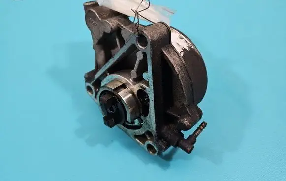 Opel Zafira B Vacuum pump IMPRK1494134