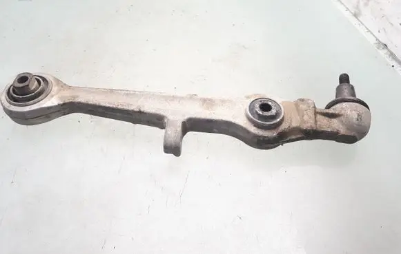 Volkswagen PASSAT B5 Front control arm