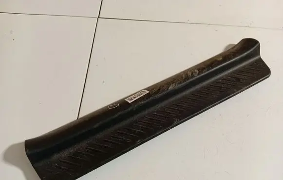 Mazda 3 I Front sill trim cover BP4K68710