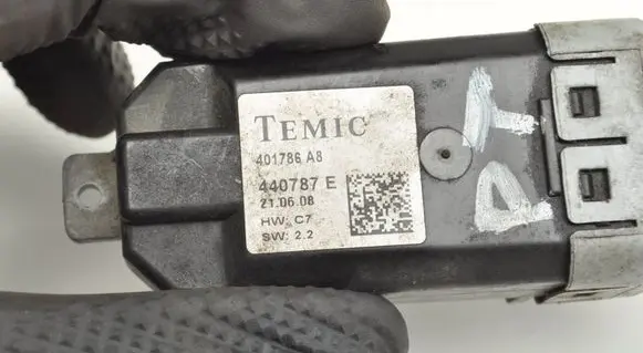 Citroen C4 Grand Picasso Electric power window relay 401786