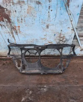 Volkswagen PASSAT B5 Radiator support slam panel 3B0805594