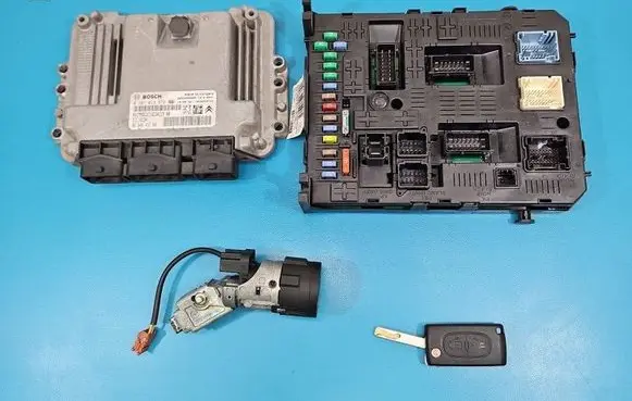 Peugeot Partner Engine control unit/module ECU 9664843780 IMPRK1600638