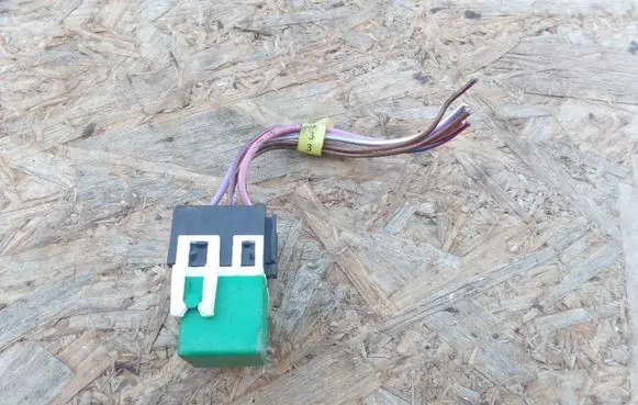 Mercedes-Benz A W168 Other relay 0025422319