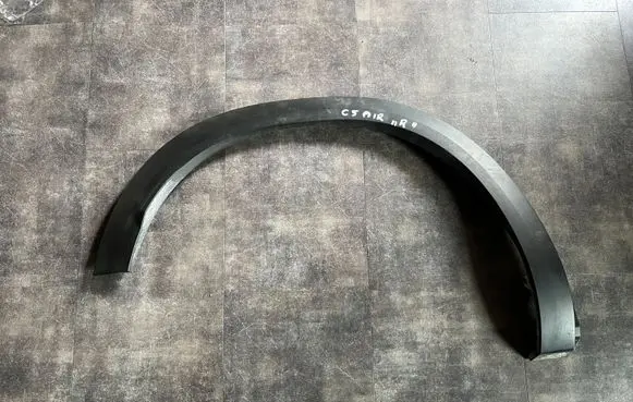 Citroen C5 Aircross Rear fender molding trim 9816832277