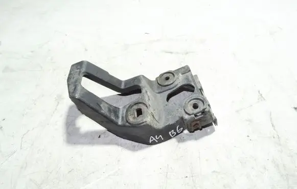 Audi A4 S4 B6 8E 8H Fender mounting bracket