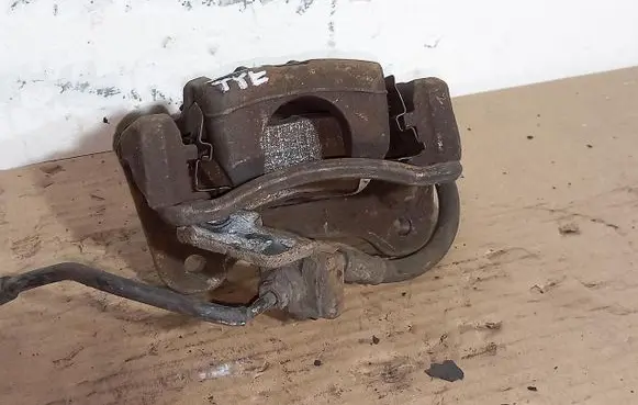 KIA Optima Rear brake caliper 