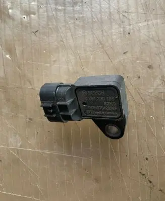 Suzuki SX4 S-Cross Air pressure sensor 0261230198 150888T042824F