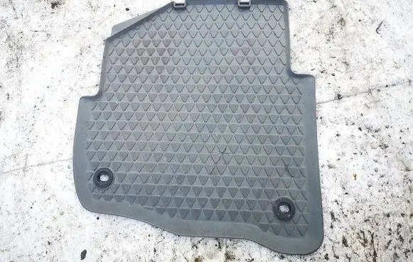 Volkswagen Polo IV 9N3 Front floor carpet liner 6q0061511a 6q0862452