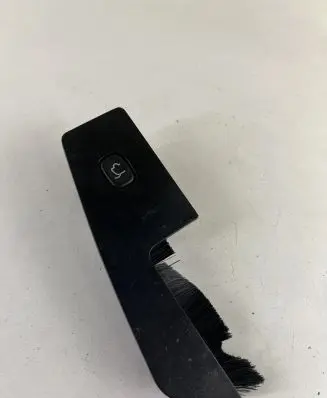 Chrysler Grand Voyager V Tailgate opening switch 