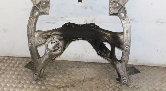 BMW 5 F10 F11 Front subframe 6796692 6781527