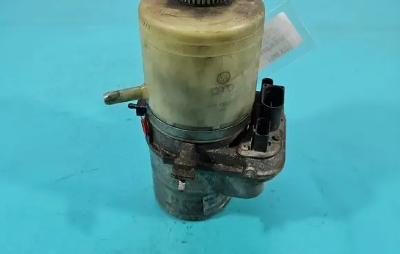 Volkswagen Polo IV 9N3 Power steering pump 6Q0423156AB IMPRK1540813