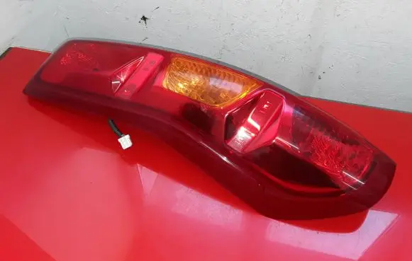 Nissan X-Trail T31 Rear/tail lights 22063929