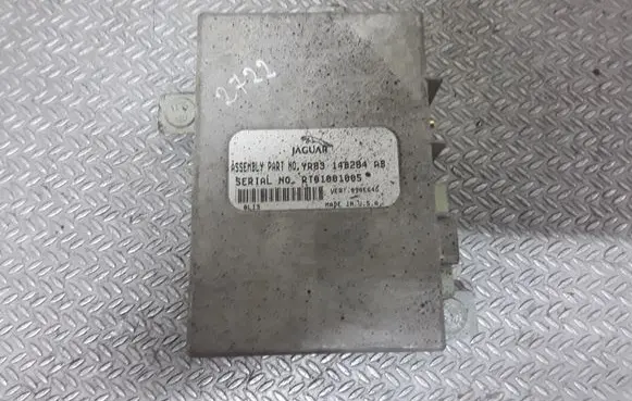 Jaguar S-Type Antenna control unit YR8314B284AB