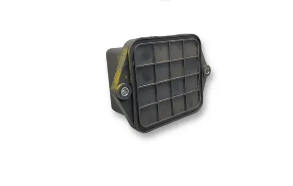Vacuum air tank