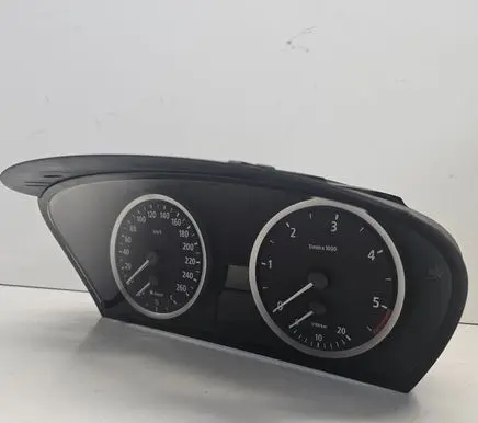 BMW 5 E60 E61 Speedometer (instrument cluster) 62116942944