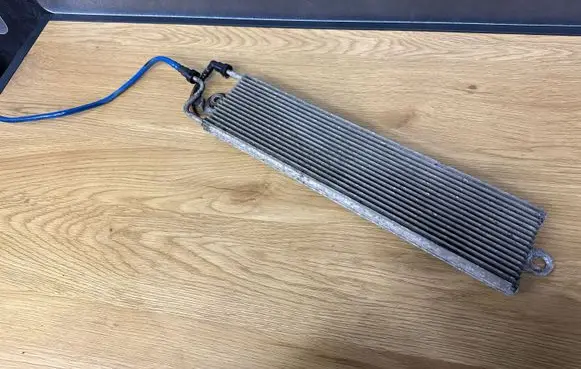 Volkswagen PASSAT B6 Fuel cooler (radiator) LONGL02