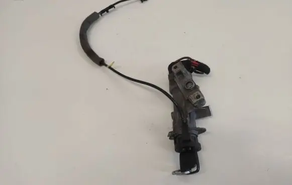 Ford Galaxy Ignition lock 4B0905851B