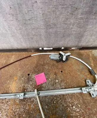 Renault Master II Front door window regulator with motor 