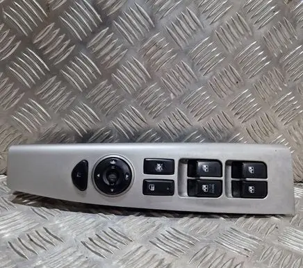 Hyundai Santa Fe Electric window control switch 1216813 25082A18 98570054