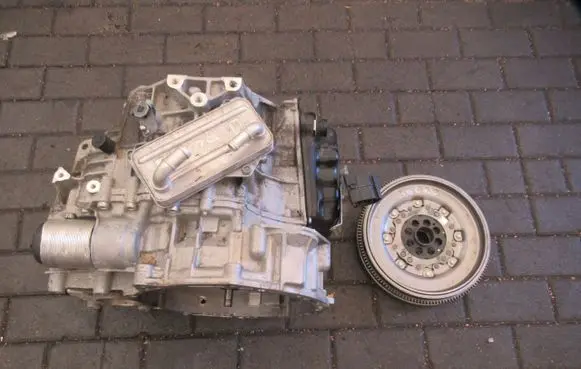 Volkswagen Multivan T7 Automatic gearbox 7LA713025A
