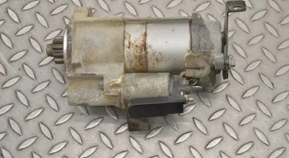 Land Rover Discovery 4 - LR4 Starter motor 428009581 CPLA11001BE