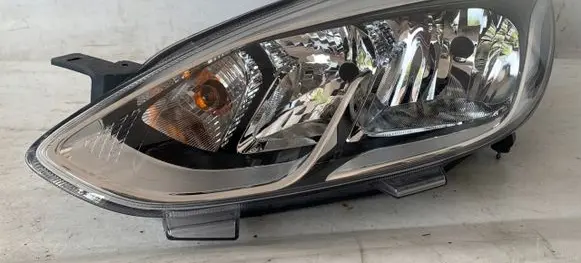 Ford Fiesta Headlight/headlamp H1BB13W030AD