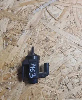 BMW X5 G05 Turbo solenoid valve 7047850 8570591 18T182