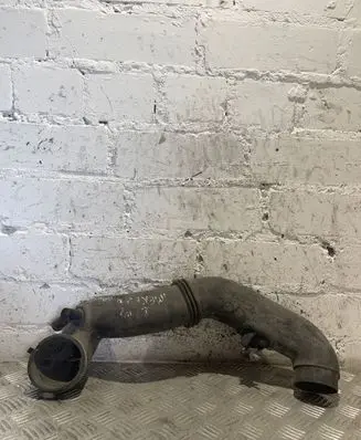 Subaru Impreza III Air intake hose/pipe A12AG05