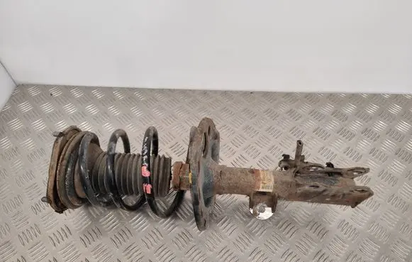 Toyota Avensis T270 Front shock absorber with coil spring 4852005330