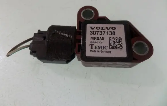 Volvo S40 Airbag deployment crash/impact sensor 30737138 8840A6