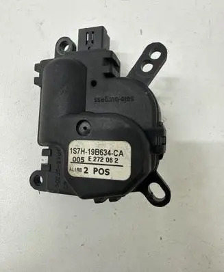 Ford Mondeo Mk III Air flap motor/actuator 1S7H19B634CA 5272062 E272062