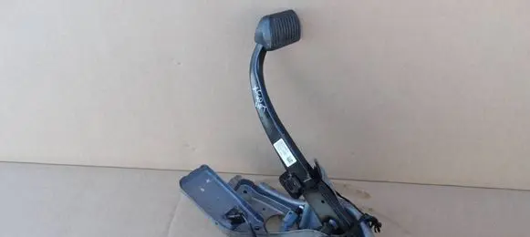 Volvo XC40 Brake pedal 32265012 BQ6FA15797