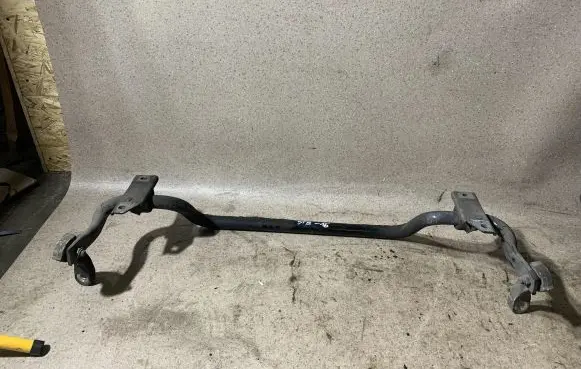 Mercedes-Benz C W205 Front anti-roll bar/sway bar