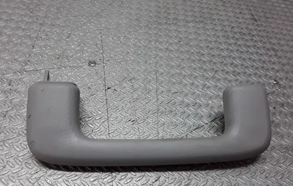 Mitsubishi Grandis Rear interior roof grab handle