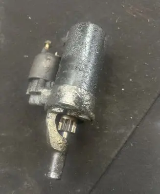 Audi A6 S6 C5 4B Starter motor