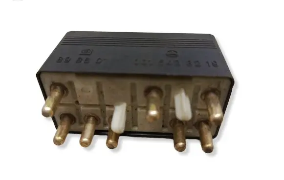 Mercedes-Benz S W140 Coolant fan relay 0015428219 898601